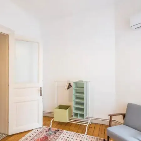 Yakininda Apartment *